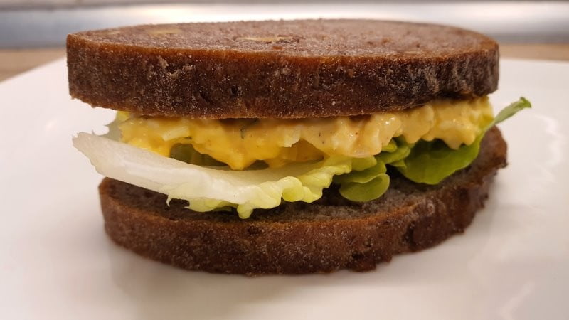 Egg salad sandwich