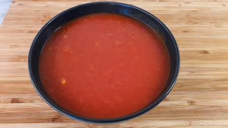 Easy tomato sauce